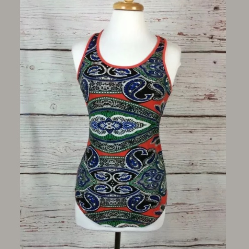 Cleo Apparel Multicolored Lace Back Top Sz S